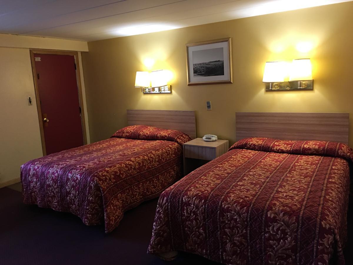 Holiday Motel Waynesburg Екстер'єр фото